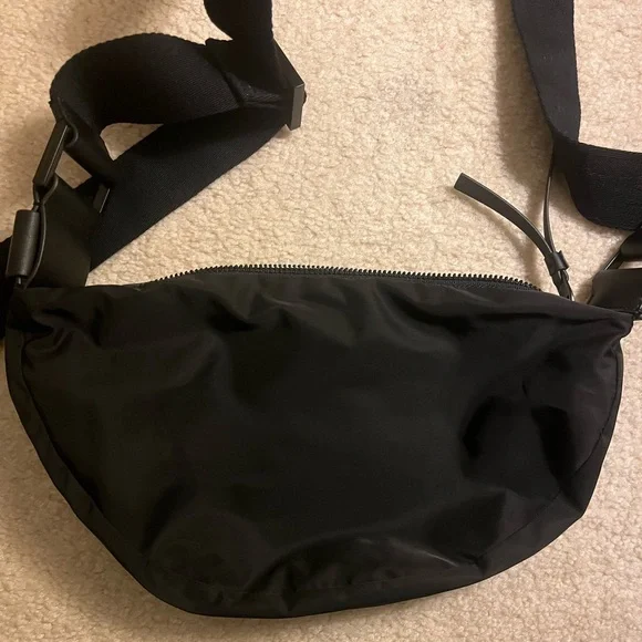 All Saints HALF MOON NYLON CROSSBODY BAG - Picture 3 of 8